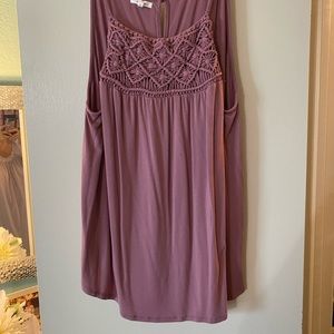 Maurice’s size 1 tank top